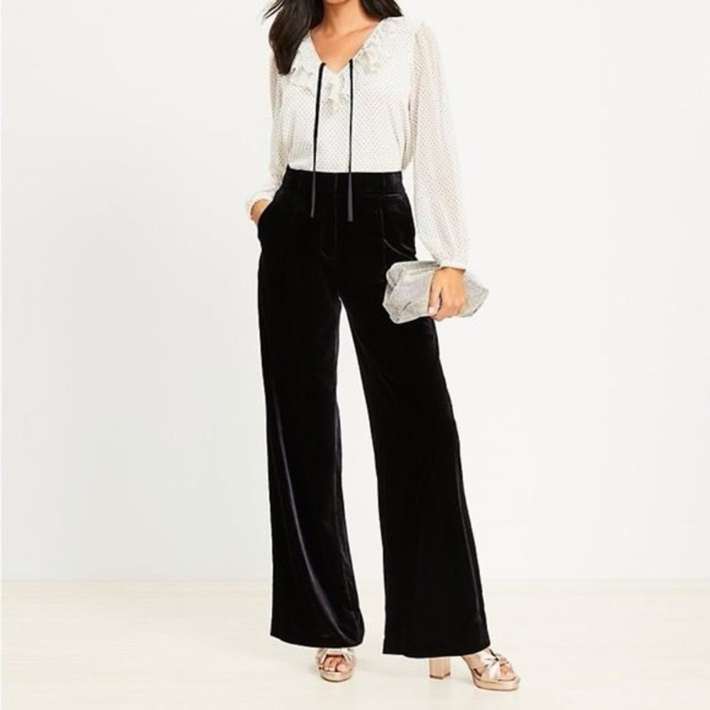 Ann Taylor LOFT Black Velvet Peyton Wide Leg Trouser Soft Pant Size 4 Office NEW